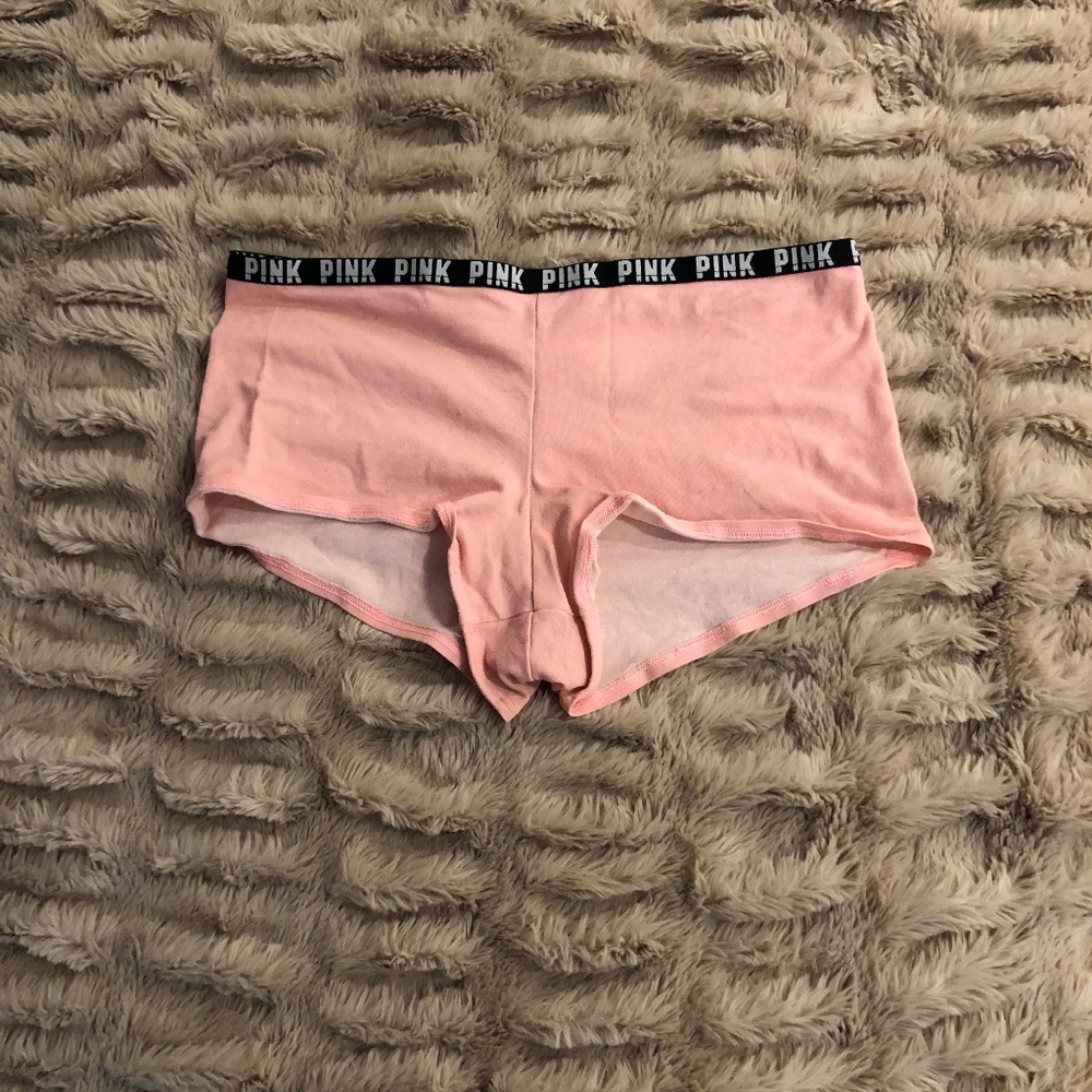 Victoria’s Secret PINK Low rise light pink boy short size medium